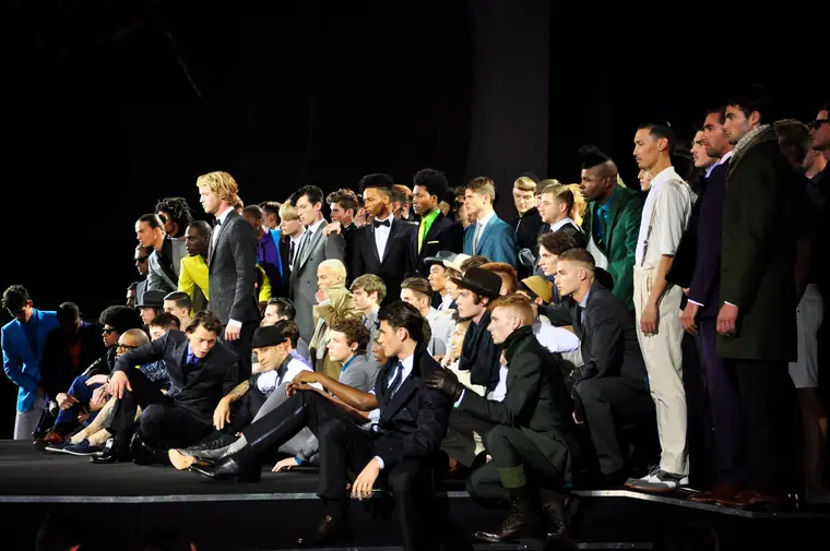 Wide view of the runway finale and audience